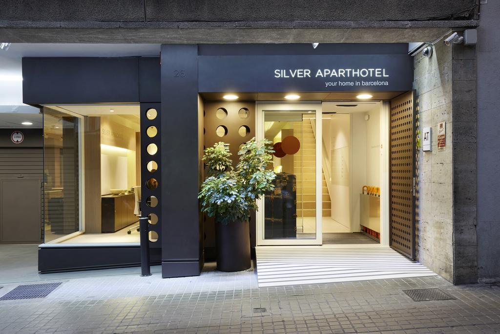 Aparthotel Silver Barcelona Exteriör bild